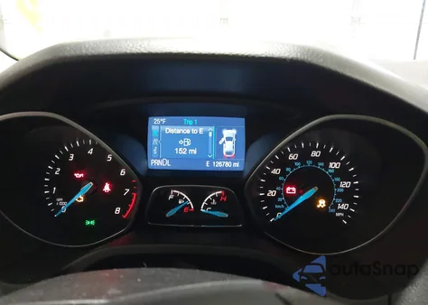 2014 Ford Focus Se z USA, uszkodzony, nr VIN 1FADP3K26EL455606